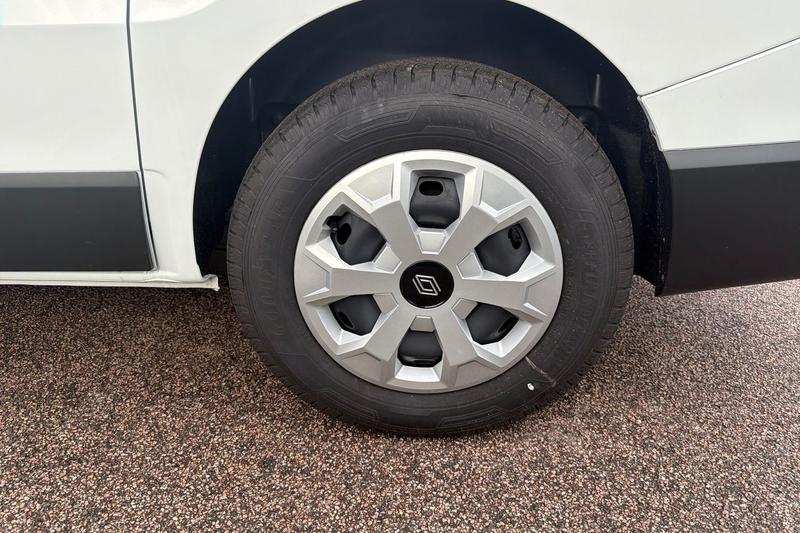 Used Renault Trafic 2025 for sale - 77248764: Photo 9