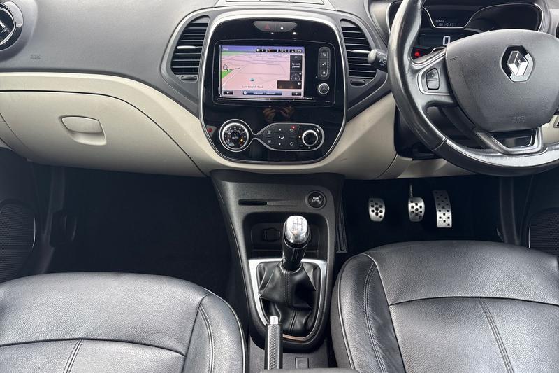 Used Renault Captur 2020 for sale - 77653703: Photo 14