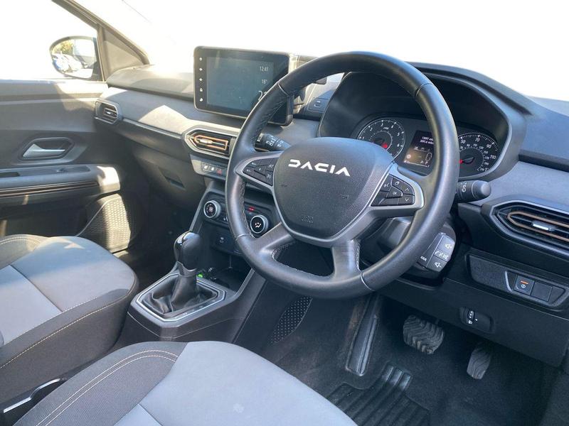 Used Dacia Sandero Stepway 2024 for sale - 77975915: Photo 10