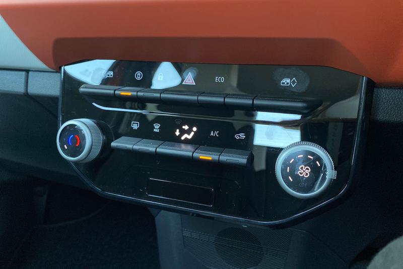 Used Dacia Spring 2025 for sale - 76452871: Photo 15