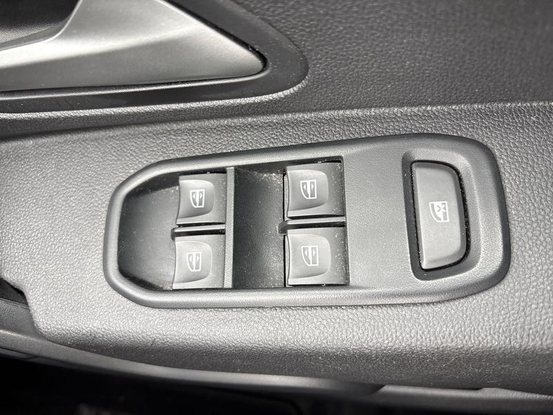 Used Dacia Duster 2023 for sale - 78102373: Photo 16