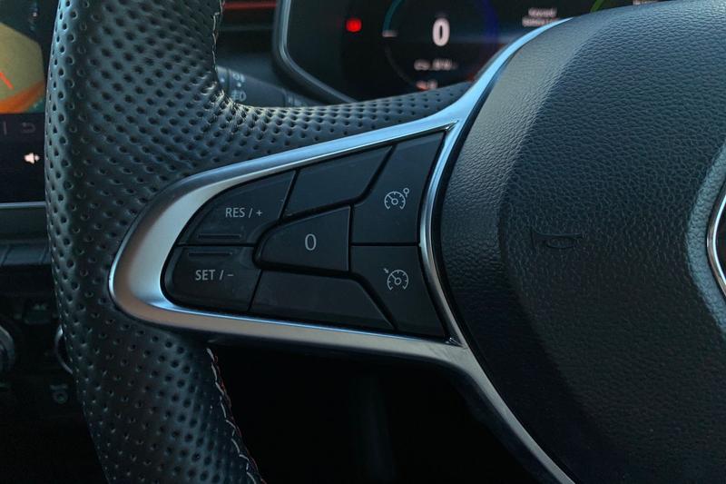 Used Renault Clio 2022 for sale - 76190550: Photo 21