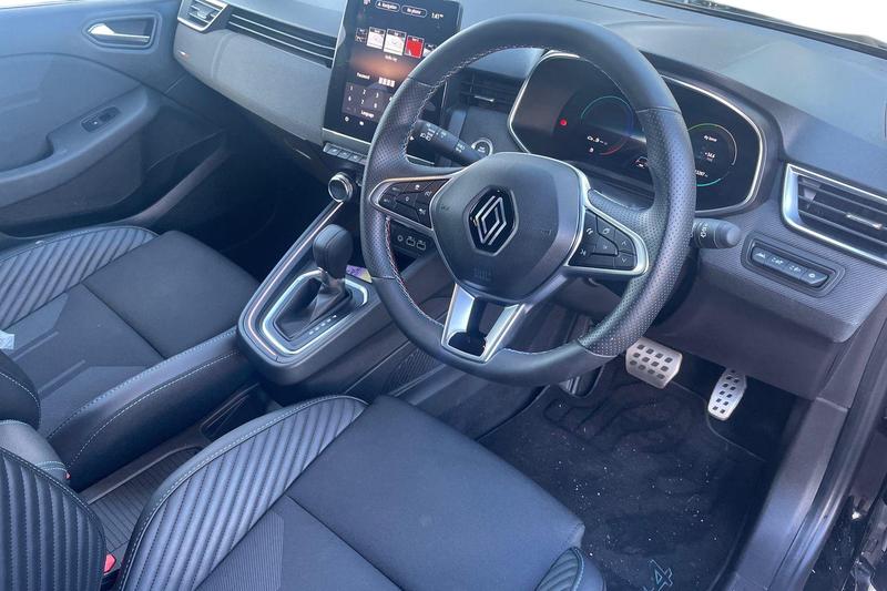 Used Renault Clio 2024 for sale - 76782338: Photo 10