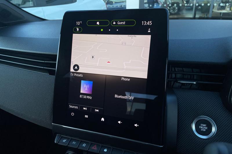 Used Renault Clio 2024 for sale - 76782338: Photo 17