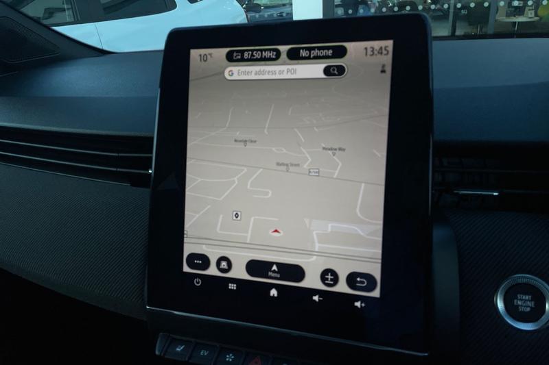 Used Renault Clio 2024 for sale - 76782338: Photo 18