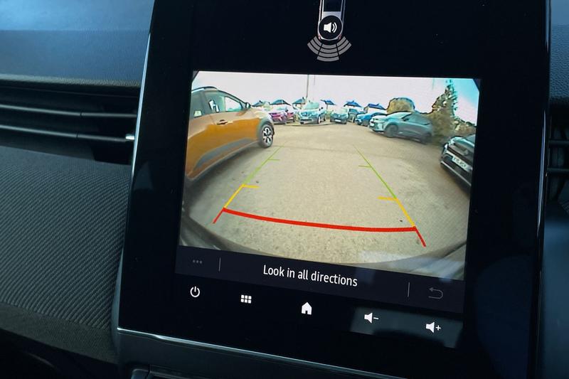 Used Renault Clio 2024 for sale - 76782338: Photo 19