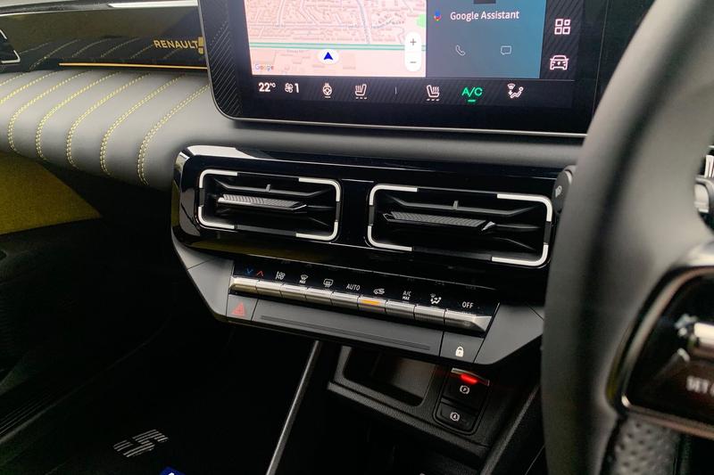 Used Renault 5 2025 for sale - 76452896: Photo 14