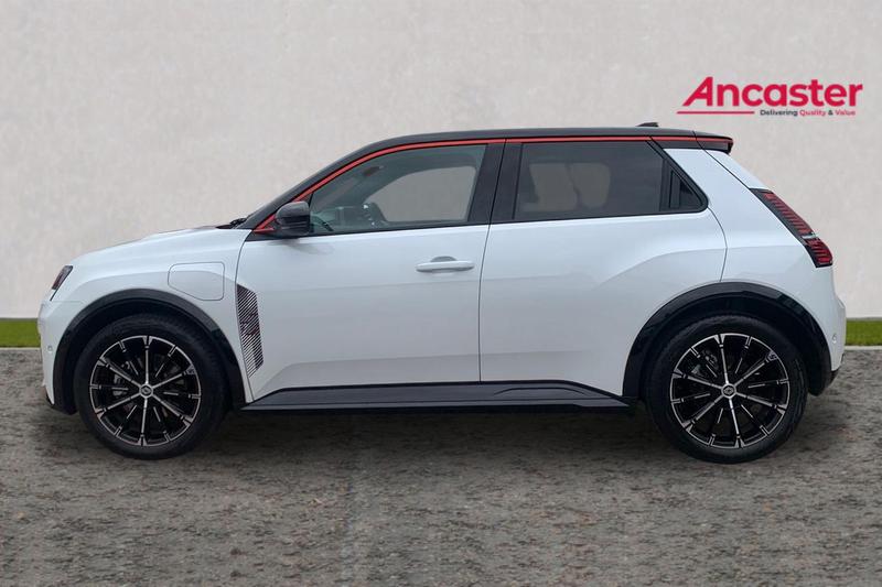 Used Renault 5 2025 for sale - 76452896: Photo 6