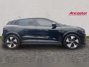 Used Renault Megane E Tech 2022 for sale - 77248755: Photo