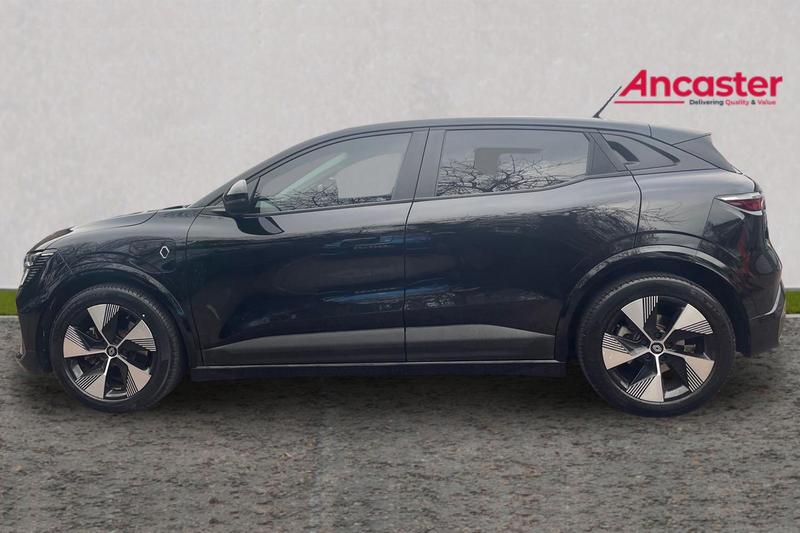 Used Renault Megane E Tech 2022 for sale - 77248755: Photo 6
