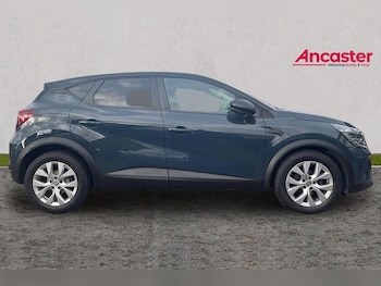 Used Renault Captur 2022 for sale - 77071481: Photo