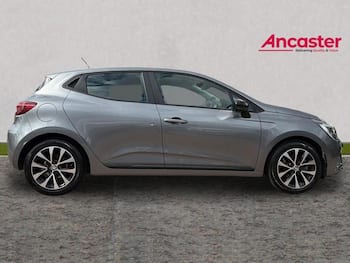 Used Renault Clio 2023 for sale - 79855890: Photo