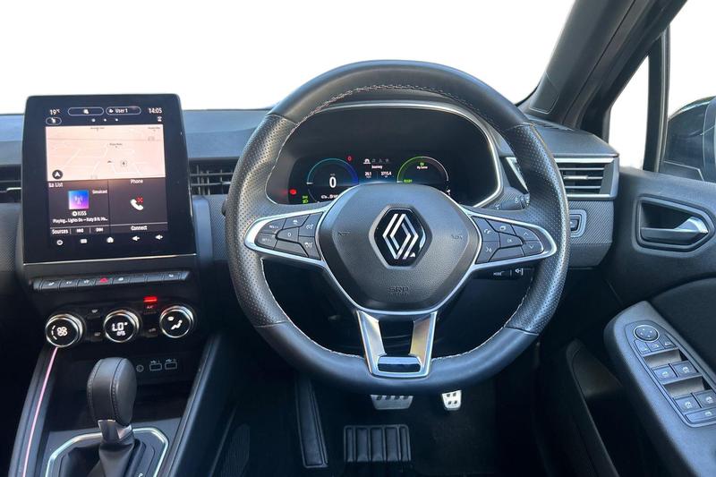 Used Renault Clio 2024 for sale - 76209396: Photo 11