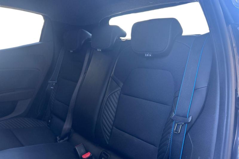 Used Renault Clio 2024 for sale - 76209396: Photo 23