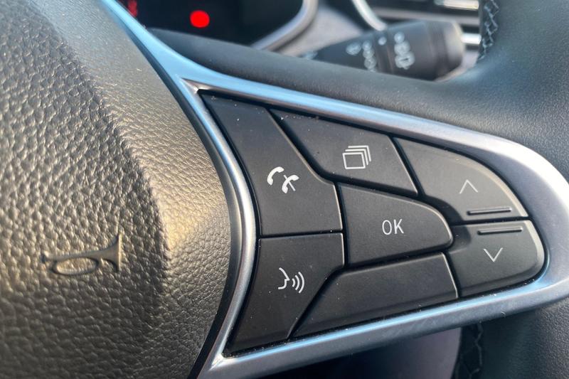 Used Renault Clio 2024 for sale - 77359823: Photo 22