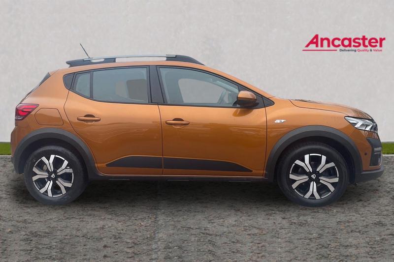 Used Dacia Sandero Stepway 2022 for sale - 77746834: Photo 2