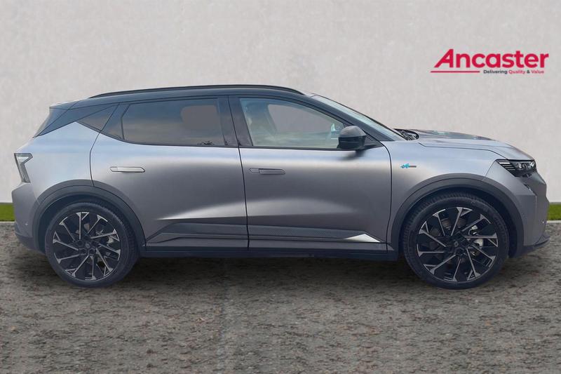 Used Renault Scenic E-Tech 2025 for sale - 76949179: Photo 2