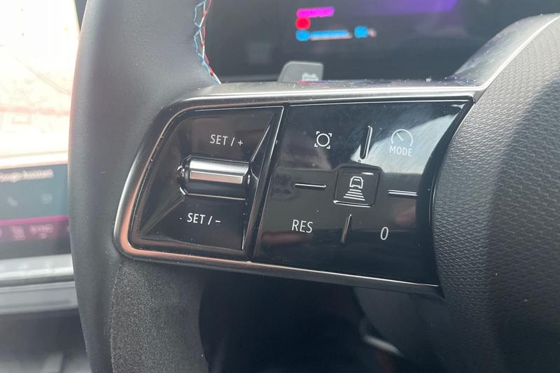 Used Renault Scenic E-Tech 2025 for sale - 76949179: Photo 21