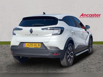 Used Renault Captur 2025 for sale - 75593397: Photo