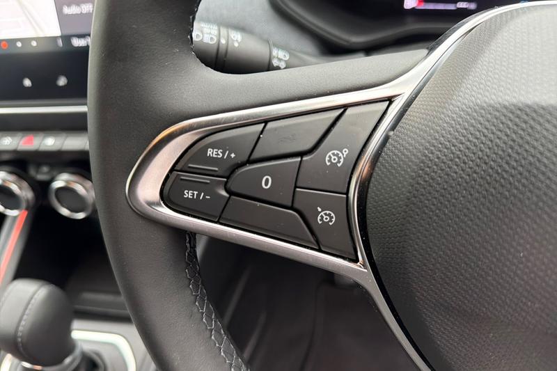 Used Renault Clio 2025 for sale - 76722835: Photo 21