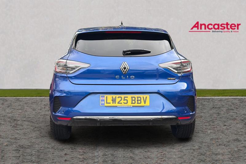 Used Renault Clio 2025 for sale - 76722835: Photo 4