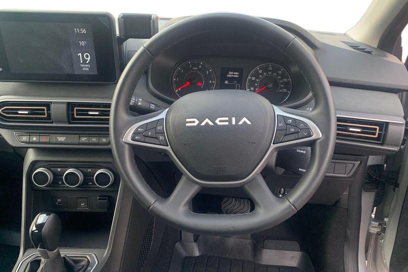 Used Dacia Sandero Stepway 2023 for sale - 77248758: Photo 11