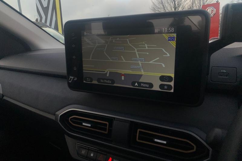 Used Dacia Sandero Stepway 2023 for sale - 77248758: Photo 18