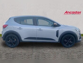 Used Dacia Sandero Stepway 2023 for sale - 77248758: Photo