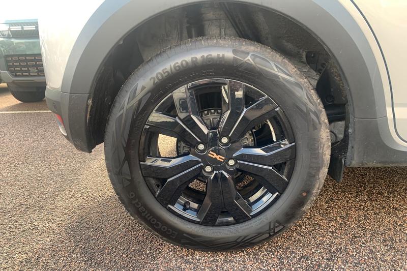 Used Dacia Sandero Stepway 2023 for sale - 77248758: Photo 9