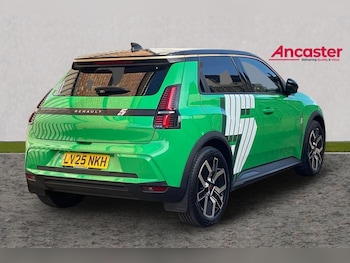 Used Renault 5 2025 for sale - 76394203: Photo