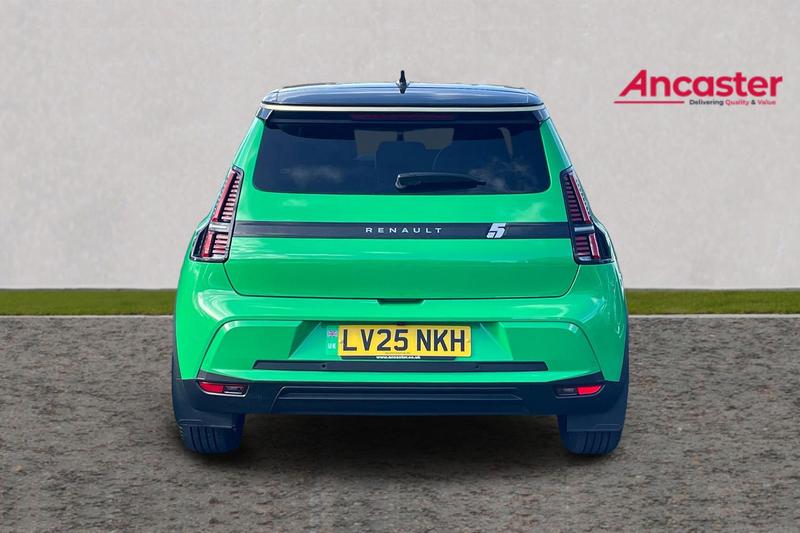 Used Renault 5 2025 for sale - 76394203: Photo 4