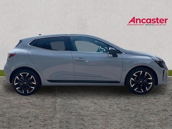 Used Renault Clio 2026 for sale - 79102390: Photo