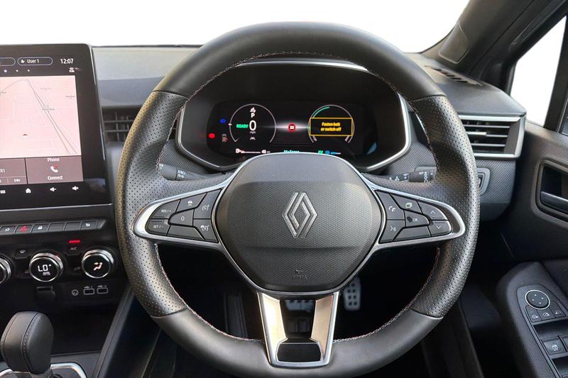 Used Renault Clio 2025 for sale - 76603381: Photo 11