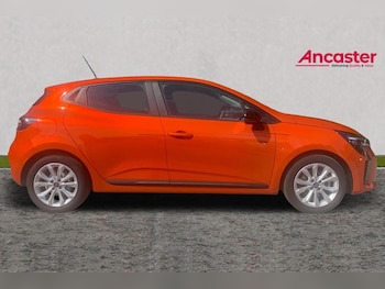 Used Renault Clio 2024 for sale - 75550065: Photo