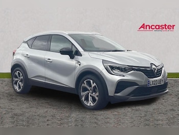 Used Renault Captur 2023 for sale - 76551771: Photo