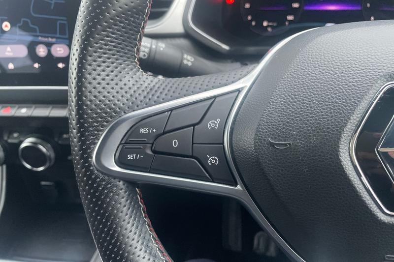 Used Renault Captur 2023 for sale - 76551771: Photo 21