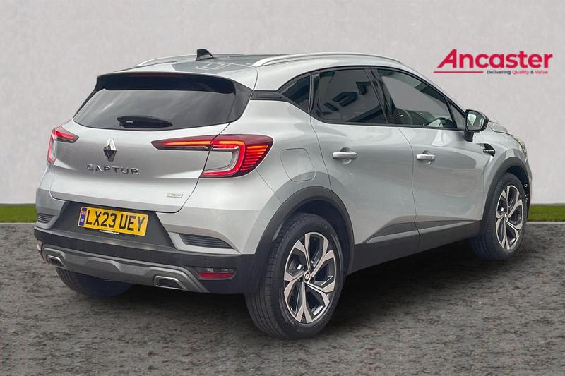 Used Renault Captur 2023 for sale - 76551771: Photo 3