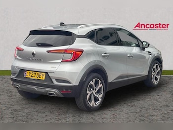Used Renault Captur 2023 for sale - 76551771: Photo