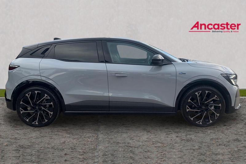 Used Renault Megane E Tech 2025 for sale - 77975904: Photo 2