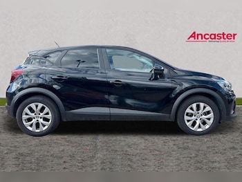 Used Renault Captur 2022 for sale - 75951721: Photo