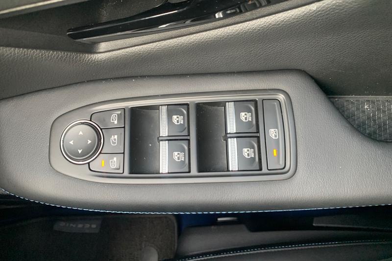 Used Renault Scenic E-Tech 2024 for sale - 76953794: Photo 16