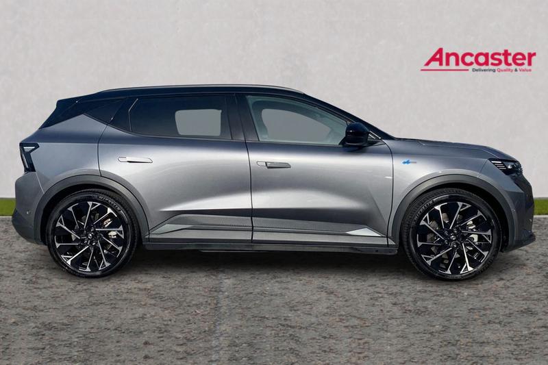 Used Renault Scenic E-Tech 2024 for sale - 76953794: Photo 2