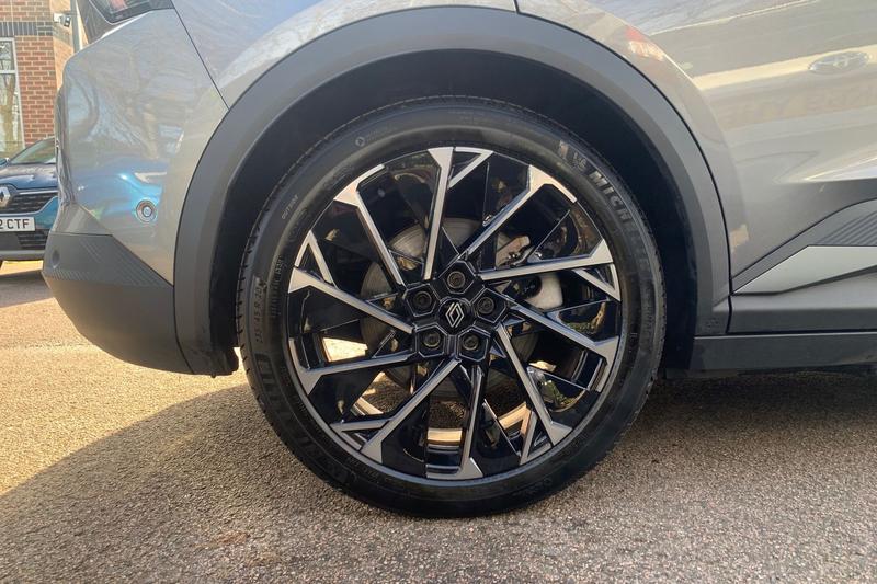 Used Renault Scenic E-Tech 2024 for sale - 76953794: Photo 9