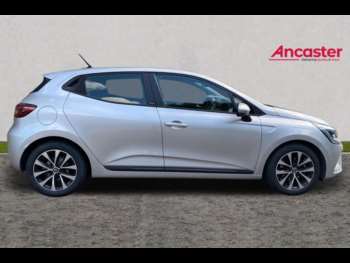 Used Renault Clio 2021 for sale - 75157197: Photo