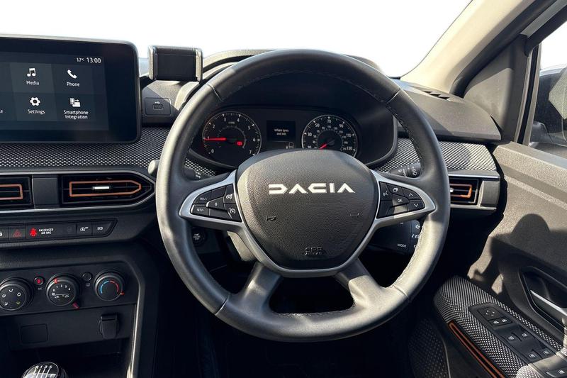 Used Dacia Sandero Stepway 2023 for sale - 77918744: Photo 11