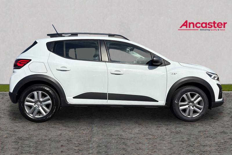 Used Dacia Sandero Stepway 2023 for sale - 77918744: Photo 2