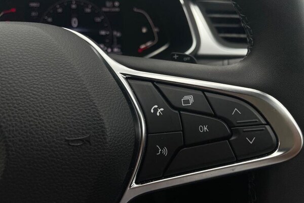 Used Renault Captur 2021 for sale - 76196484: Photo 22
