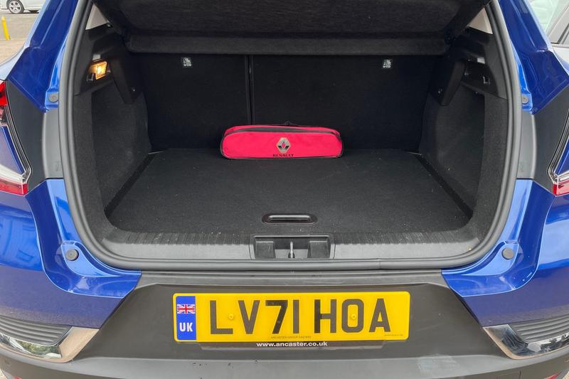 Used Renault Captur 2021 for sale - 76196484: Photo 24