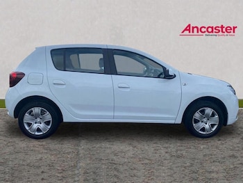Used Dacia Sandero 2019 for sale - 78270812: Photo