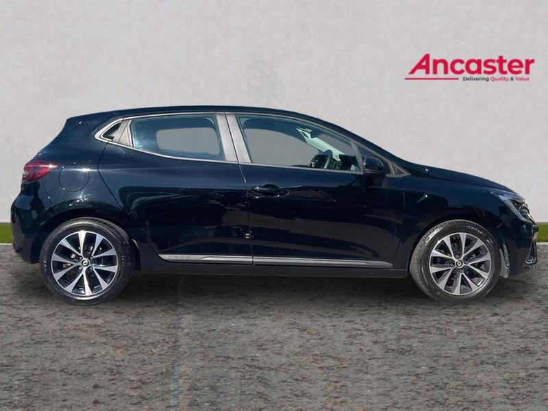 Used Renault Clio 2023 for sale - 78048939: Photo 2